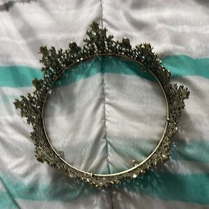 Gemstone crown